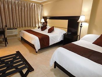 Gran Via Hotel Давид Екстериор снимка